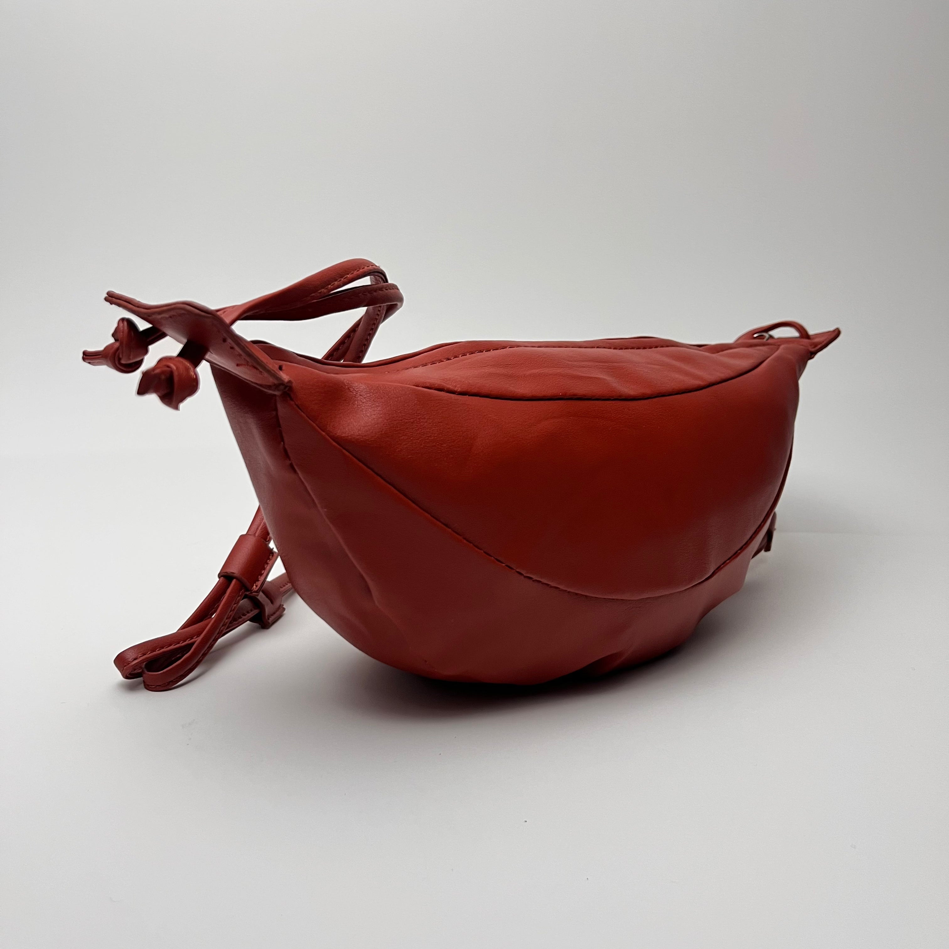 Hammock Crossbody