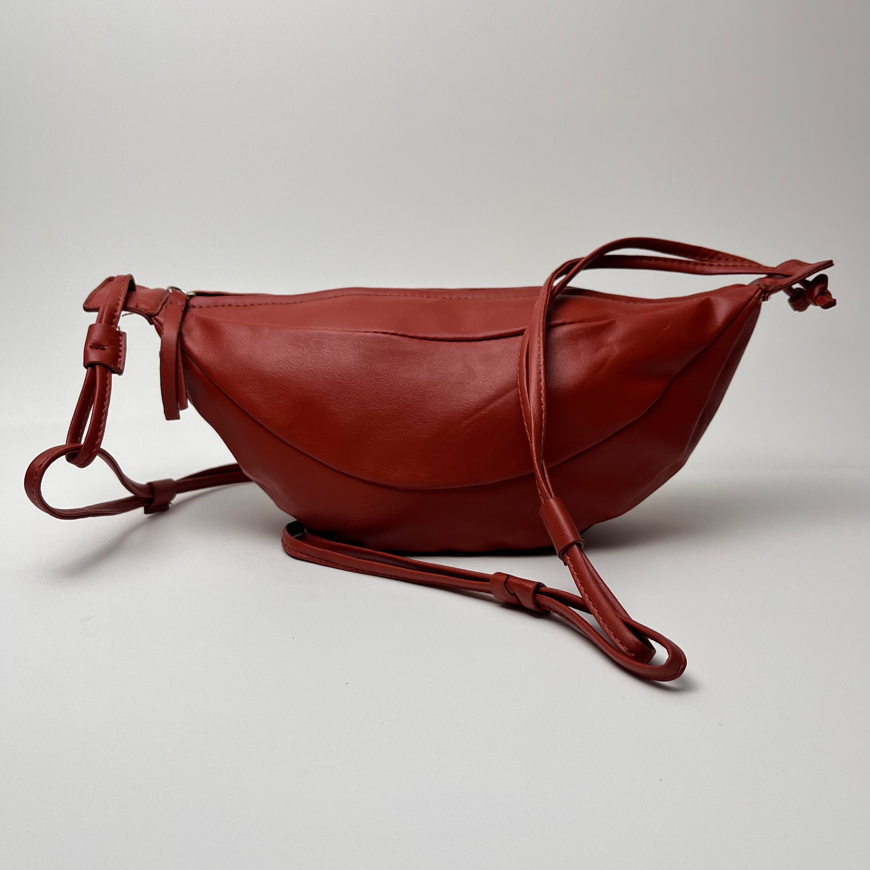 Hammock Crossbody